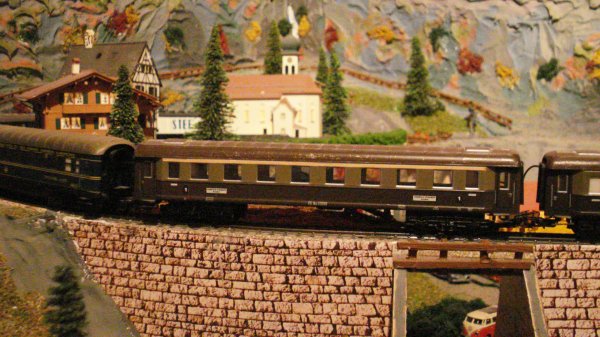 Adjonction de la première et de la troisième classes dans le trafic voyageurs