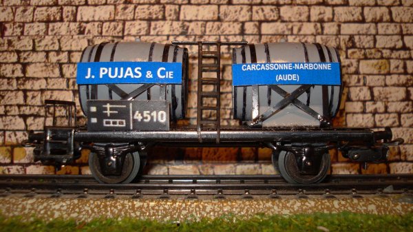 Voici mes premiers wagons bi-foudres; avançons donc dans cette nouvelle aventure