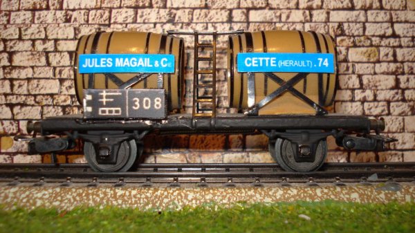 Voici mes premiers wagons bi-foudres; avançons donc dans cette nouvelle aventure