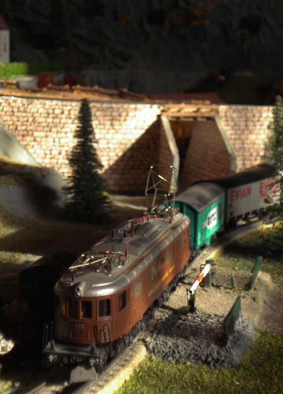 Lorsque les locomotives BLS s'invitent sur le Saint-Gothard !