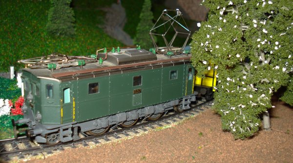 La petite dernire de ROXY est arrive, la fameuse Ae 3/5 No 10217 !