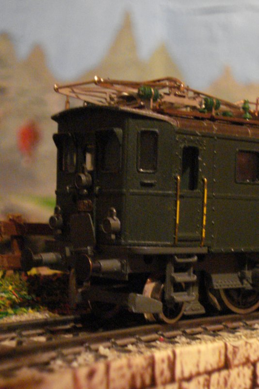 La petite dernire de ROXY est arrive, la fameuse Ae 3/5 No 10217 !