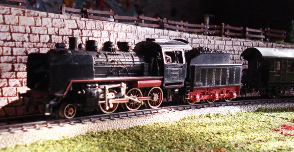 Et que la ronde des anciennes locomotives "Mrklin Srie 800" commence (premire partie)