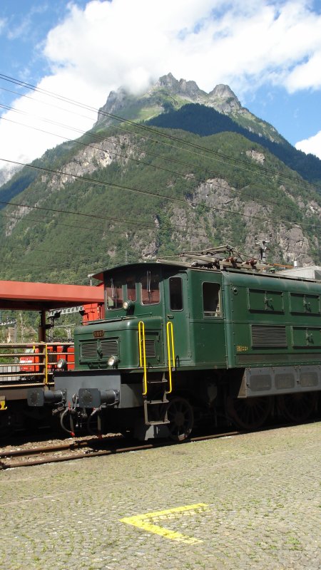 Je lve mes yeux vers les montagnes, d'o me viendra le secours !