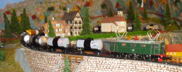 Locomotives lectriques franaise, hollandaise et sudoises