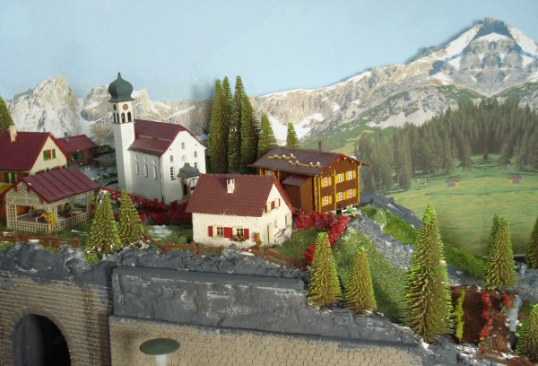 Voici les premires images du "Chemin de Fer-Muse du Cabanon"