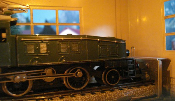 Ambiances au dpt des locomotives (2me partie)