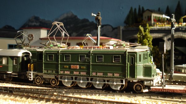 Retrouverai-je de semblables ambiances lors de diverses expositions ferroviaires publiques ?    Permettez-moi d'en douter !   Fort heureusement, SBB et BLS-Historic ressuscitent les paradis perdus ! !