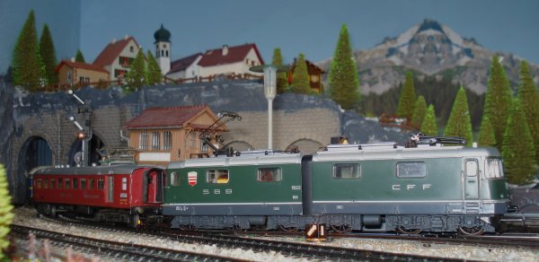 La Re 6/6 11602 "Morges" relle, puis modle de HAG, en images