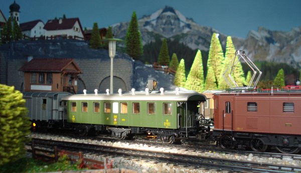 Objectif russi: la reconstitution complte de la composition "Association 10264"