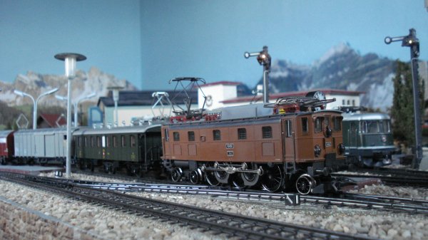 les multiples variantes tractionnaires en tte de la rame "Association 10264" (1re partie)