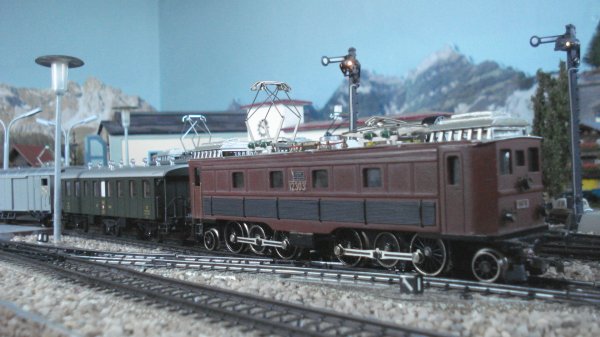 les multiples variantes tractionnaires en tte de la rame "Association 10264" (1re partie)