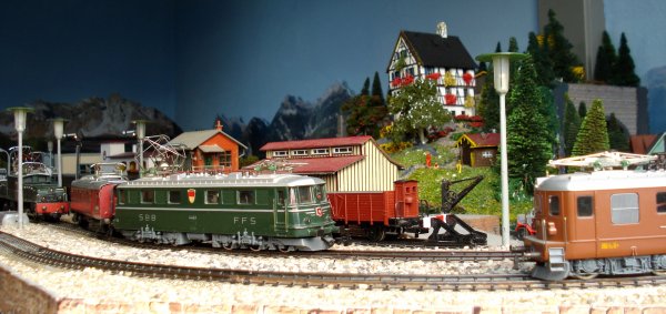 Qu'y a-t-il de plus beau et de plus authentique qu'un chemin de fer modle clair par la lumire naturelle ?