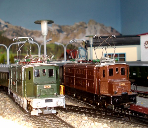 Les Ae 4/7 10902 et 10905 en images