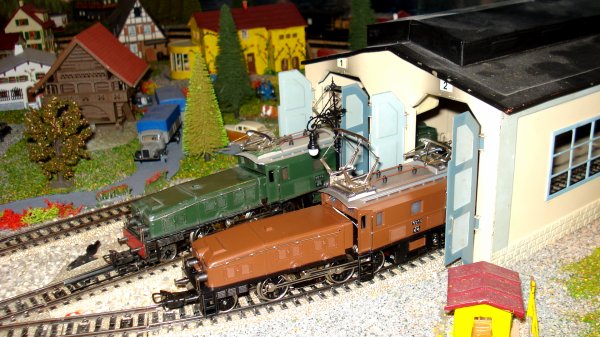 Authentiques "Ambiances Gothard" avec les Ce 6/8 III 3015 de Märklin / Authentische Gotthard-Stimmungen mit den Märklin-Ce 6/8 III 3015