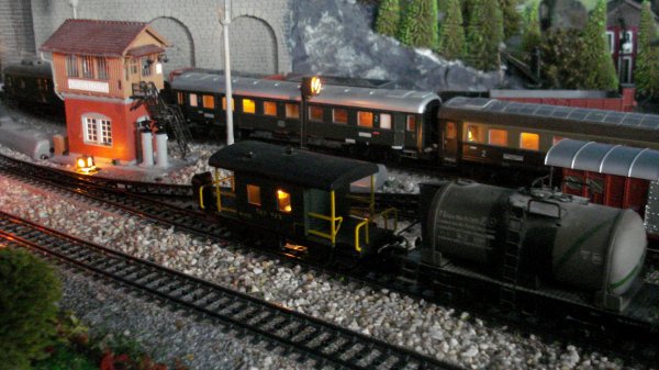 Rintroduction des voitures voyageurs  plate-formes ouvertes BUCO