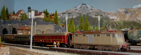 Autres locomotives électriques européennes en tête de l'express international