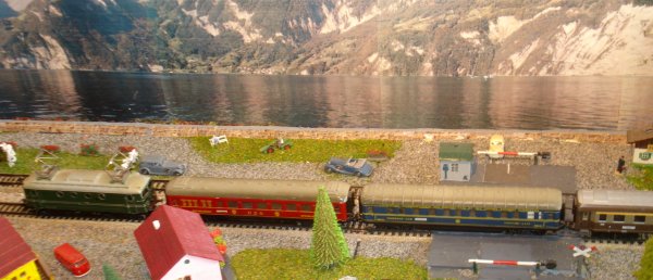 Autres locomotives électriques européennes en tête de l'express international