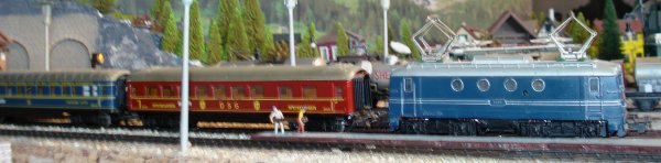 Autres locomotives électriques européennes en tête de l'express international