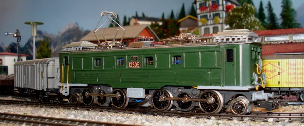Les modles HO SWISSTOYS et SPENGLER de la locomotive Be 4/6 des CFF