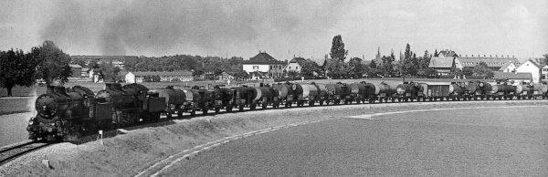 Deuxime partie: les trains de carburant, de ciment et de bois