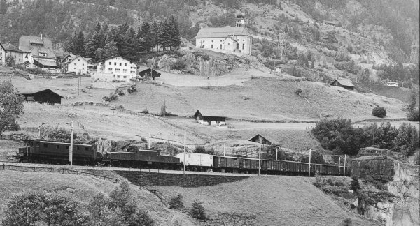 Troisime partie: les trains de denres alimentaires et de gravier/ballast