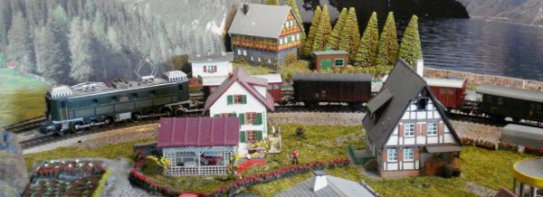 Le lgendaire train marchandises de dtail ("Stckgterzug") 16627 Bellinzone - Erstfeld, durant les annes 1970