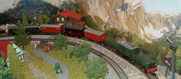 Le lgendaire train marchandises de dtail ("Stckgterzug") 16627 Bellinzone - Erstfeld, durant les annes 1970