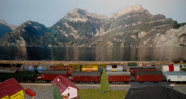 Naissance du  petit dernier , le wagon-citerne ASEOL, destin au transport exclusif de lubrifiant