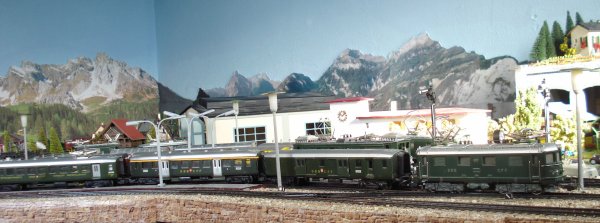 Encore quelques ambiances de trains intervilles avec locomotives Re 4/4 I (deuxime partie)