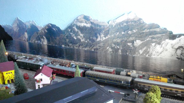 Mmes ambiances, mais au moyen du chemin de fer modle (quatrime partie)