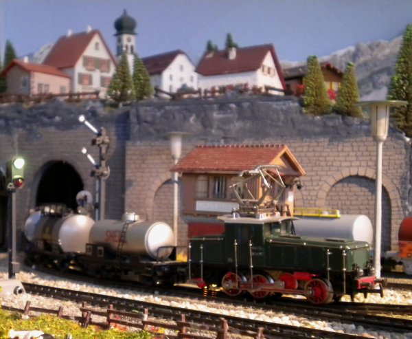 Ambiances avec les modles MAERKLIN de la E 6302 d'origine, produits entre 1953 et 1961