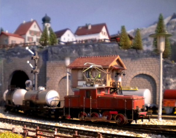 Ambiances avec les modles MAERKLIN de la E 6302 d'origine, produits entre 1953 et 1961