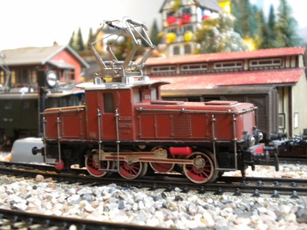 Ambiances avec les modles MAERKLIN de la E 6302 d'origine, produits entre 1953 et 1961