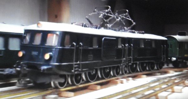 Renaissance du Tin-Plate de style suisse  l'chelle 0 - Vhicules-moteurs modifis - Troisime partie