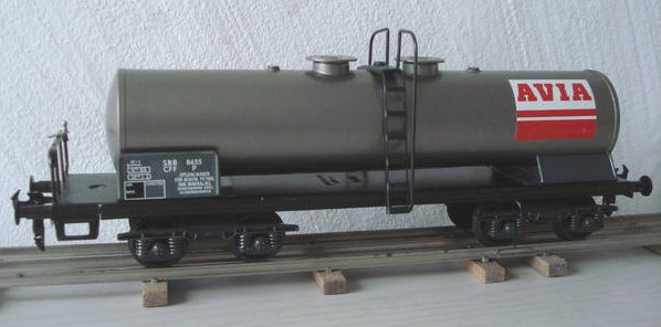 Renaissance du Tin-Plate de style suisse  l'chelle 0 - Encore quelques variantes de wagons-citernes - Sixime partie