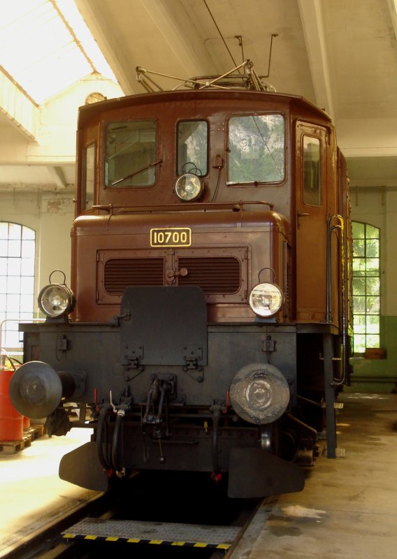 La "Saga" de la locomotive Ae 3/6 I 10700 des CFF