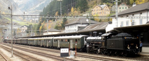 Ambiances "vapeur" et d'authentique voyage en train en gare de Goeschenen (deuxime partie)