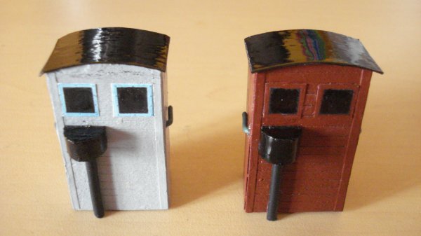 Authentiques vigies de garde-freins CFF pour wagons de marchandises "Tin-Plate" à deux essieux et à l'échelle 0