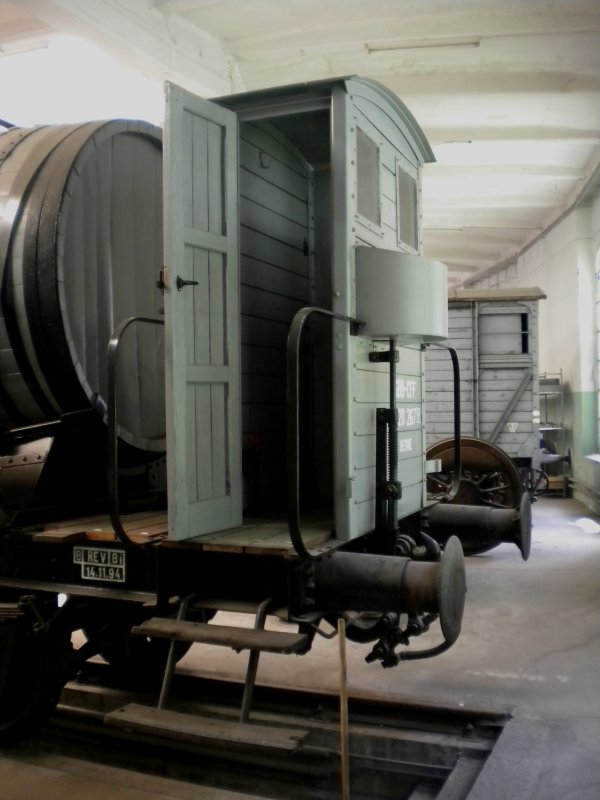 Authentiques vigies de garde-freins CFF pour wagons de marchandises "Tin-Plate" à deux essieux et à l'échelle 0