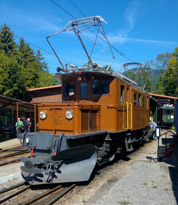 Le Jubilé des Cinquante ans du Chemin de fer-Musée Blonay – Chamby (deuxième partie)