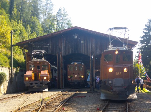 Le Jubilé des Cinquante ans du Chemin de fer-Musée Blonay – Chamby (deuxième partie)