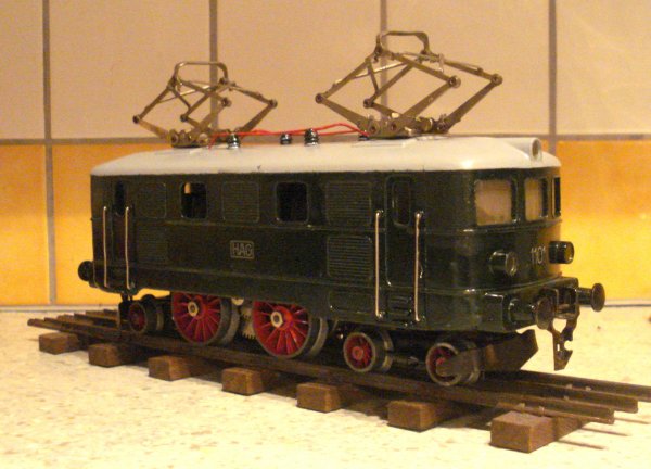 Mise en service d’une deuxième locomotive « Tin-Plate » à l’écartement 0 :