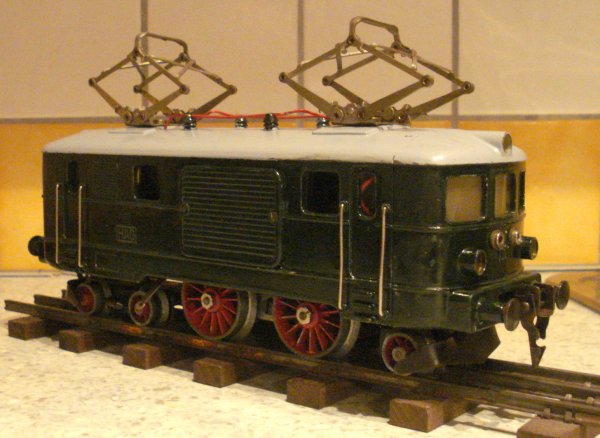 Mise en service d’une deuxième locomotive « Tin-Plate » à l’écartement 0 :