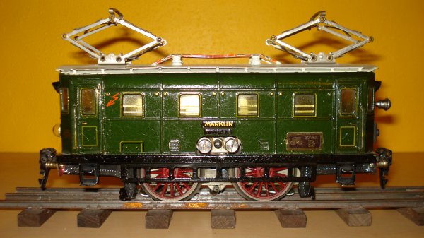 Réception d’une nouvelle locomotive :