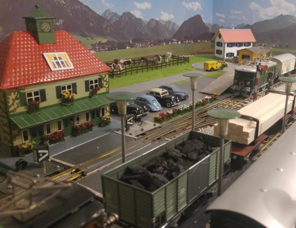 Evolution du décor du réseau "Tin-Plate 0" (deuxième partie)