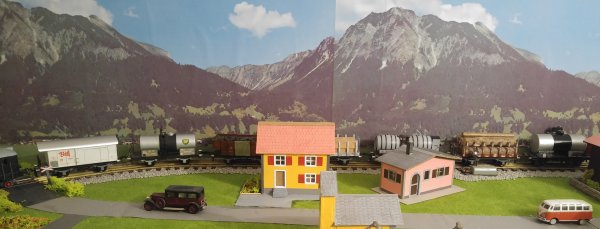 Formation des trains sur mon réseau « Tin-Plate 0 »