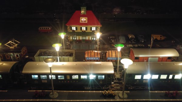 Magnifiques DVD vidéo et de photographies de mon réseau « Tin-Plate 0 »