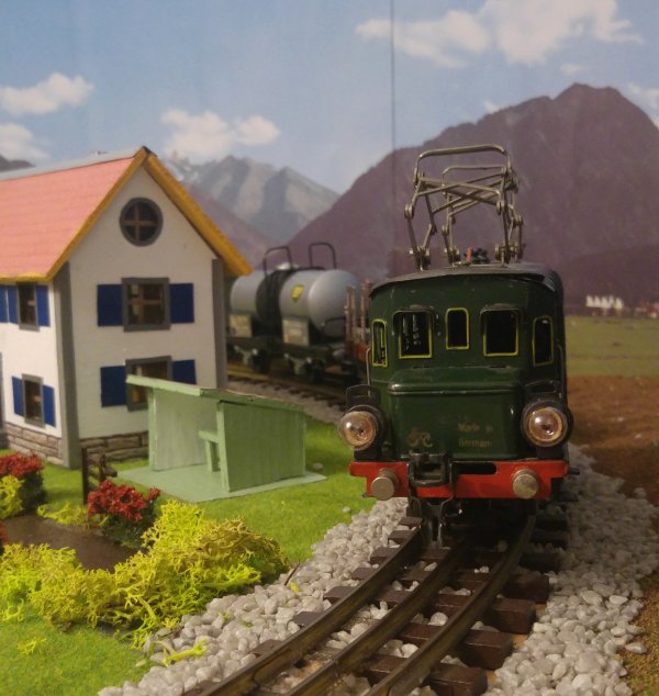 Découvrir l’âme des locomotives réelles au travers du modélisme « Tin-Plate » (première partie)