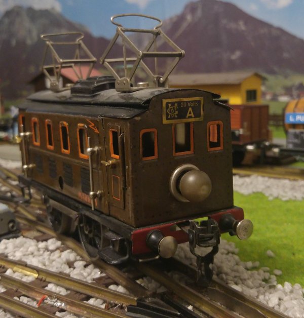 Découvrir l’âme des locomotives réelles au travers du modélisme « Tin-Plate » (première partie)